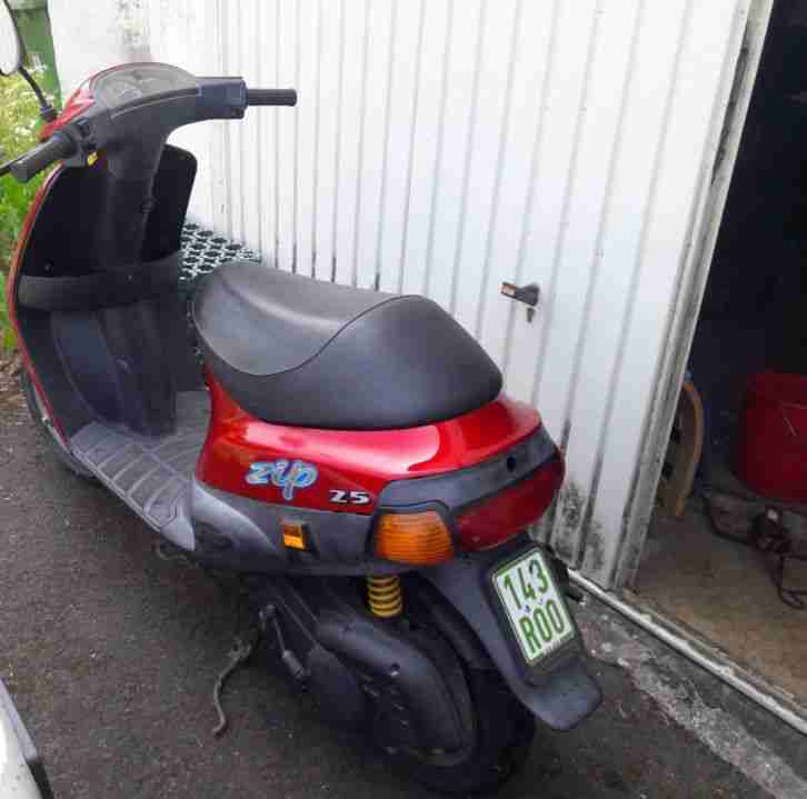 Piaggio Typ SSL25 ZIP, Mofa /Roller