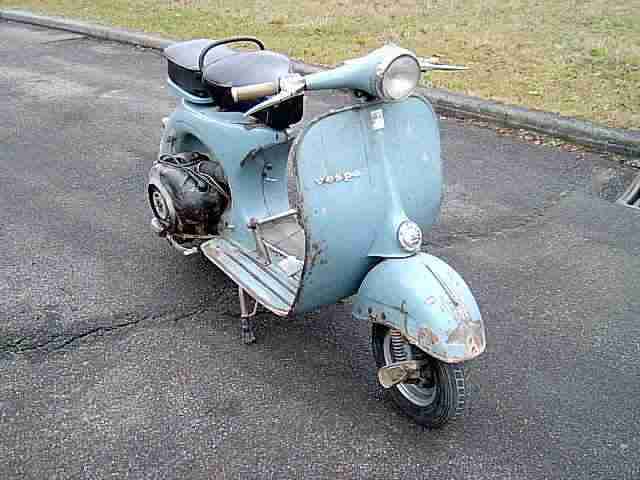 Piaggio VESPA VBB150 BJ 1963 Scheuenfund