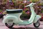 Vespa 50 Bauj. 1965 in Pastelltürkis