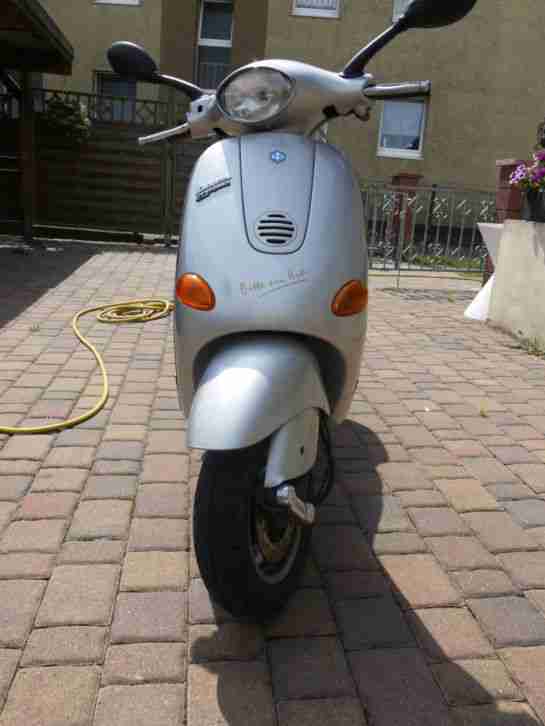 Piaggio Vespa ET 2 , 16.900 Km , Bj 2002