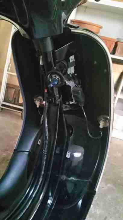 Piaggio Vespa ET 4 125 Bj1998 Garagenfahrzeug unfallfrei, Sonderausstattung