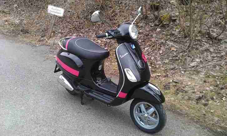 Vespa LX 125 i.e., Bj 12 2011, 11 Ps