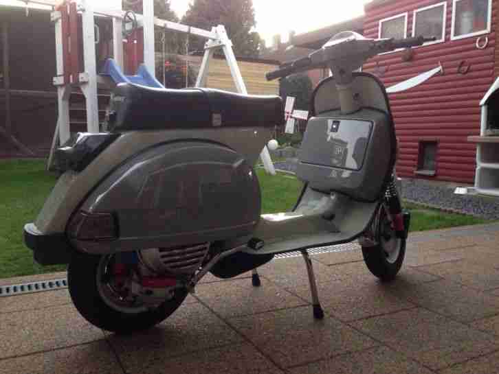 Piaggio Vespa P80X Lusso auf 150 ccm neu aufgebaut