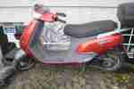 Piaggio Vespa SKR 125 CSM, rot, EZ 1997, ca.