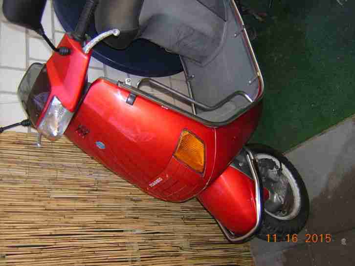 Piaggio/Vespa SKR 125ccm EZ.06/1996 Abholung 90537 Feucht b. Nürnberg