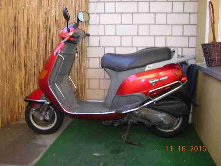 Piaggio/Vespa SKR 125ccm EZ.06/1996 Abholung 90537 Feucht b. Nürnberg