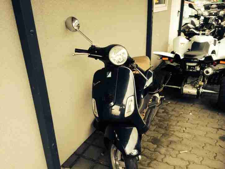 Piaggio Vespa lx 50 defekt zum ausschlachten angeboten-Totalschaden