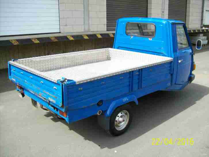 Piaggio Vespacar P2 Kipper Pritsche Vespa Car Ape Plane Spriegel