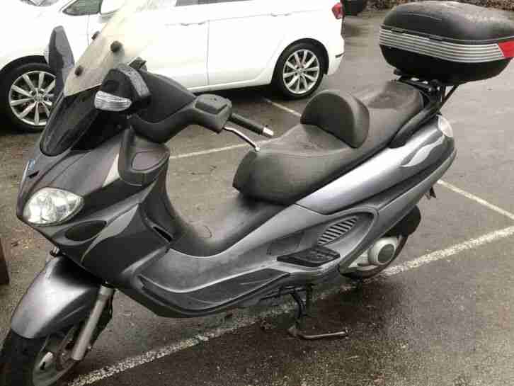 Piaggio X9 125 Evolution - TÜV Neu!
