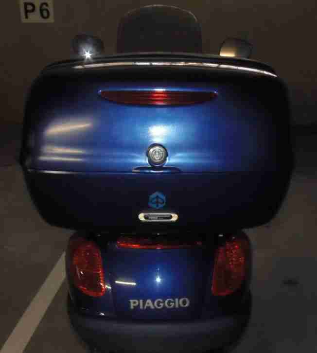 Piaggio X9 125 Scooter blau/metallic TÜV frei mit Orig Box