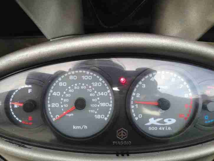 Piaggio X9 500 SL /