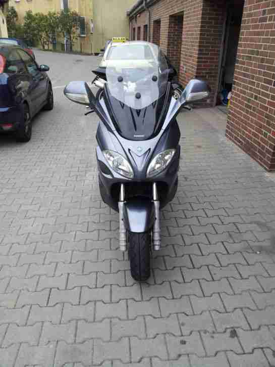 Piaggio X9 500 iE Evolution