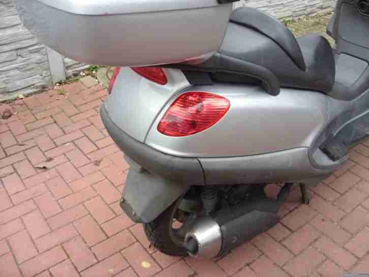 Piaggio X9 Roller 125er