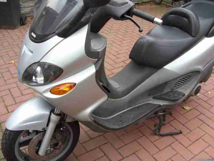 Piaggio X9 Roller 125er