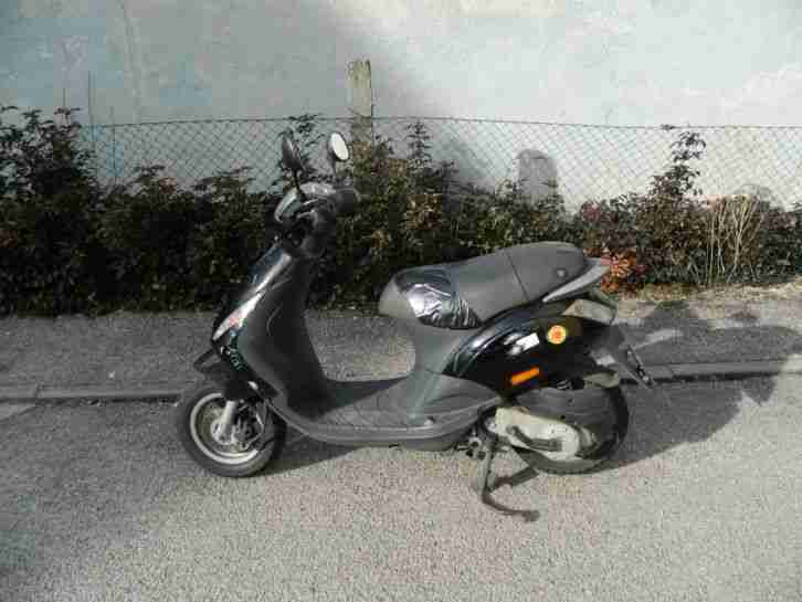 Piaggio ZIP C25 50 ccm Preis ist VB