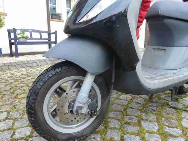 Piaggio ZIP C25 in gutem Zustand. Scheckheftgepflegt