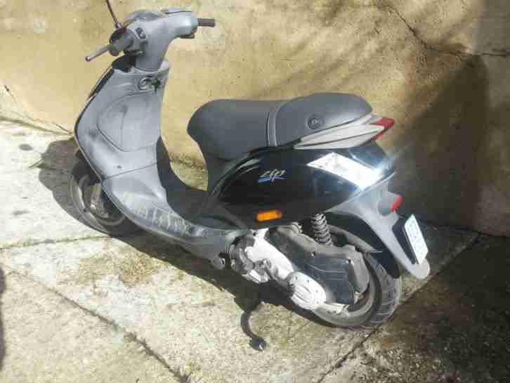 Piaggio Zip 25 Roller Mofa original Zustand gut erhalten, 4-Takt Motor