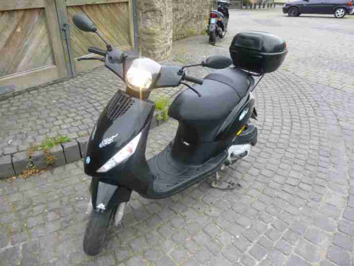Piaggio Zip 4T 50ccm Motorroller