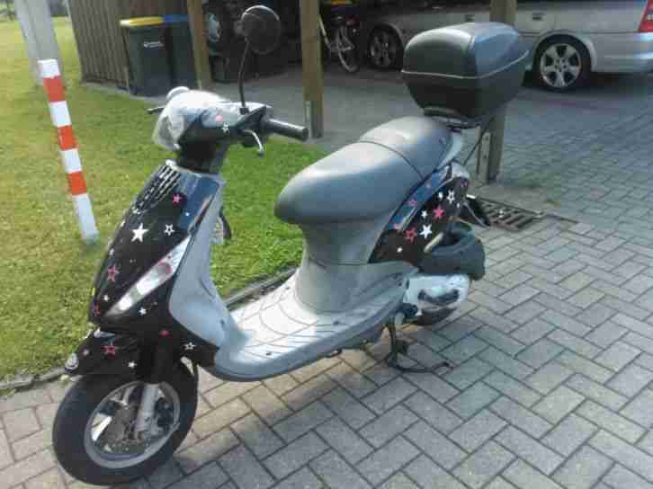 Piaggio Zip C25 - Baujahr 2008 - schwarz - 25km/h oder 45km/h