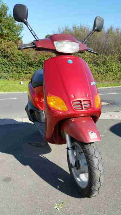 Piaggio Zip SSL 25 Mofa Roller gerne sofort nur 120 euro