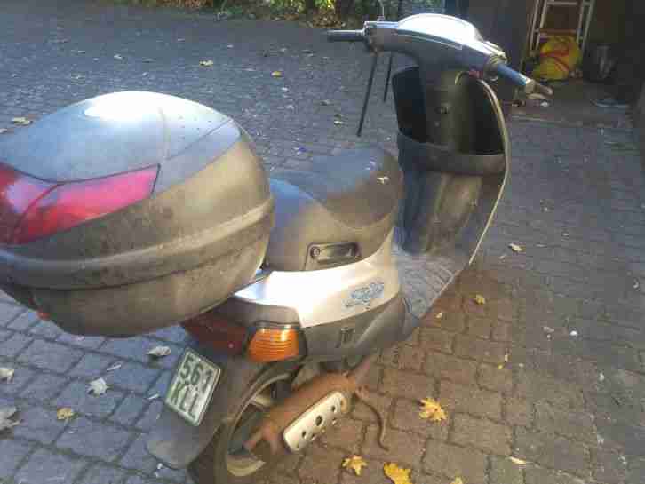 Piaggio Zip SSL 49ccm BJ98 30tkm 25Km/h Roller Mofa Silver