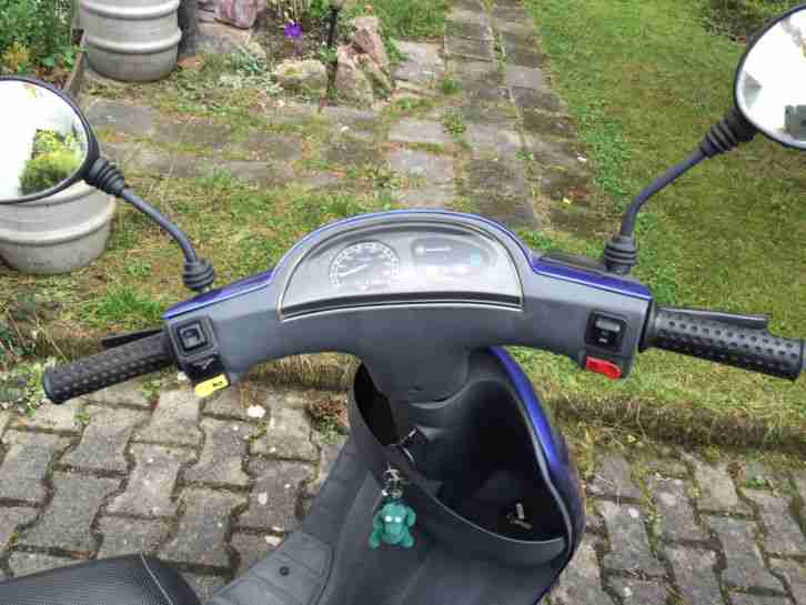 Piaggio Zip SSL 50 * BJ 1996 * 50ccm * Roller nicht fahrbereit in 63303 Dreieich