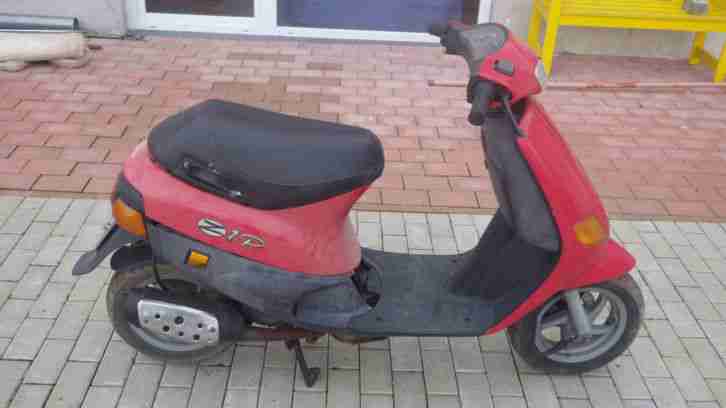 Piaggio Zip Typ SSL25 Mofa 25 kmh