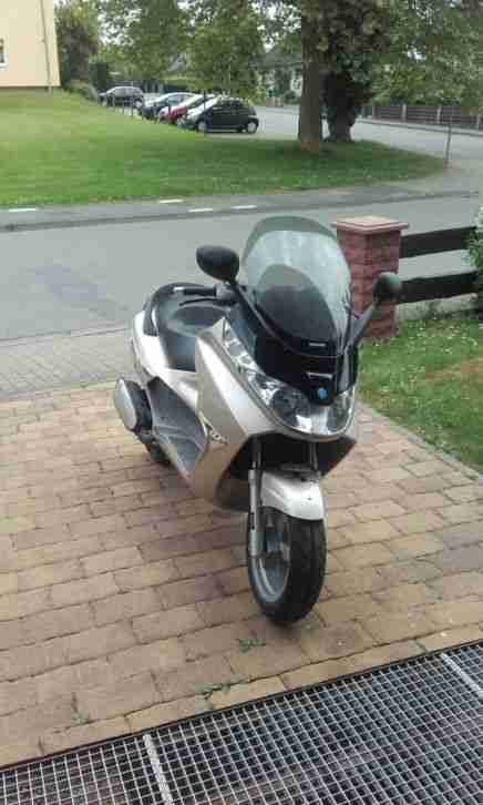 Piaggio x8-125ccm, geplegter Zustand, Top Roller