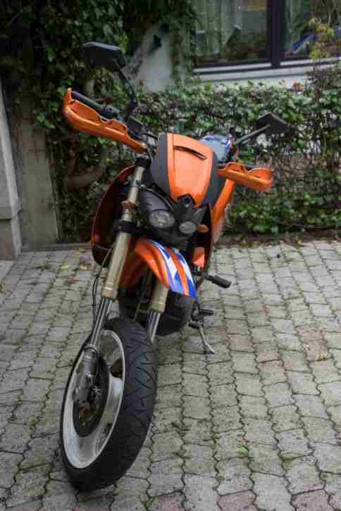 Piaggion Gilera Fastbike 600