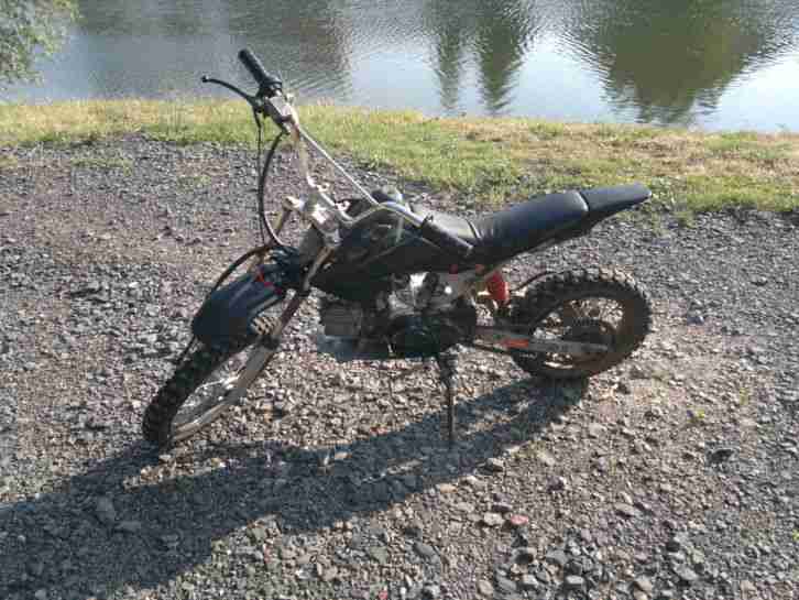 Pitbike Lifan Kindercross 110 ccm 4-Gang Halbautomatik defekt an Bastler