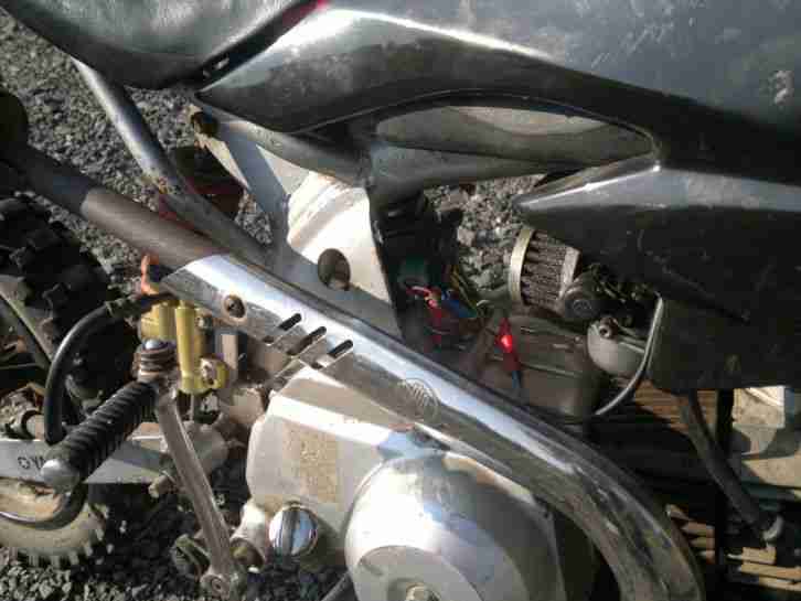 Pitbike Lifan Kindercross 110 ccm 4-Gang Halbautomatik defekt an Bastler