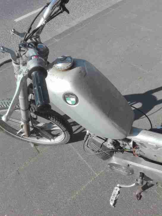 Puch Mofa als Restaurierungsobjekt oder Teileträger