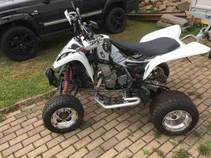 QUAD SUZUKI LTZ 400