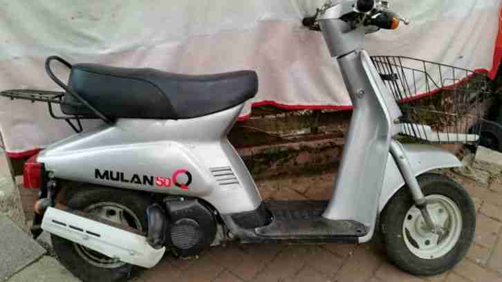 Qingqi Mulan 50,QM 50 QW, 49 ccm, 2-Takt, 3 KW/4 PS, 6.000 U/min, 50 km/h Roller
