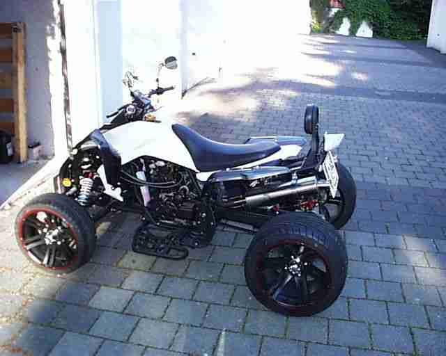 Quad 250 ccm 16 PS neuwertig