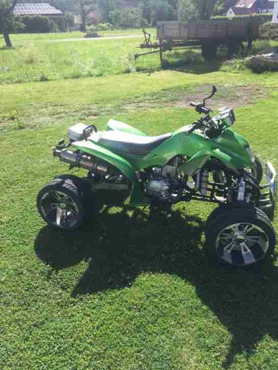 Quad 250ccm Viele Neuteile