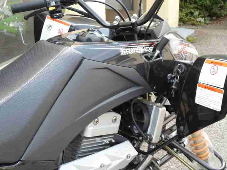 Quad/ATV SMC Explorer Trasher 300ccm 2 Zylinder Motor 95 km/h 5 Gang für 2 Per.