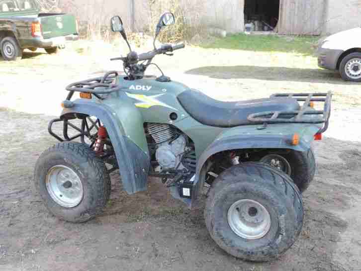 Quad Adly, 282 ccm, Bereifung 90%, Tacho neu