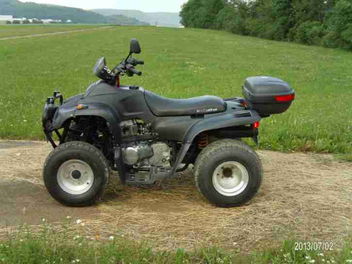 Quad Honda CB400N Tüv Neu