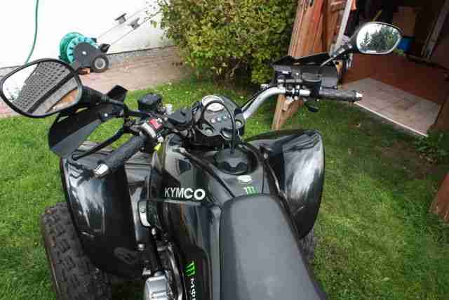 Quad Kymco Maxxer 300 Wide, 4500KM, Bj.11/2012 Tüv bis 11/2015