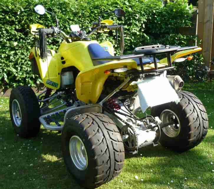Quad Suzuki LTZ 400