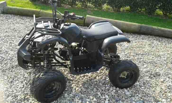 Quad gebraucht plus gleiches Quad als Ersatzteillager sh. Fotos