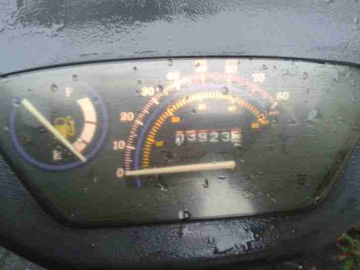 Quingqui 50 qt 6 Rex RS Bj 2006 KM 3923 rotmetalic 1. Hand Top Zustand