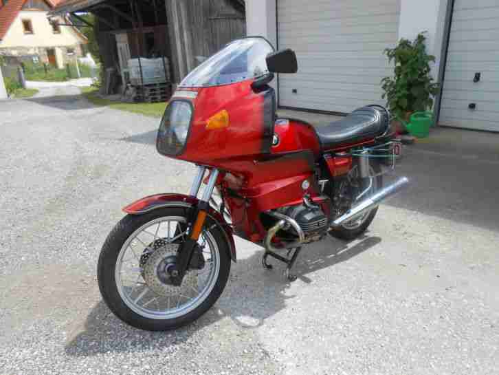 R 100 RS