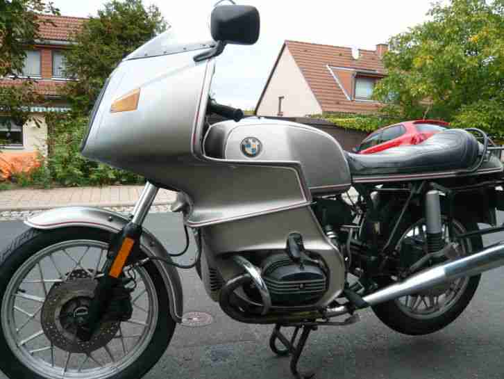 R 100 RS