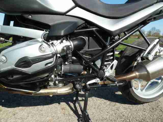 R1200R EZ/07 TÜV+Inspektion+ Hinterreifen neu, BMW-Koffer, ASC, BC, ABS, Heizgr.