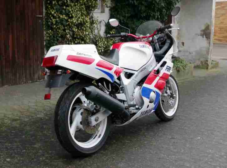 RAR 25 Jahre Alt ! Yamaha Genesis FZR 600 Youngtimer 91PS Doppelscheinwerfer