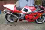 RENNMOTORRAD GSX R600 Bauj. 1998