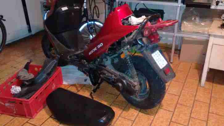 REX 50 Roller zum Ausschlachten Ersatzteile .... DEFEKT!! rot