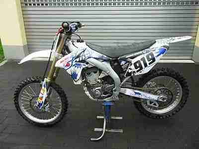 RMZ 450 2011